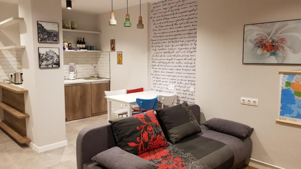 Your Home In Tbilisi: Cosy Stay In The Old City Ngoại thất bức ảnh