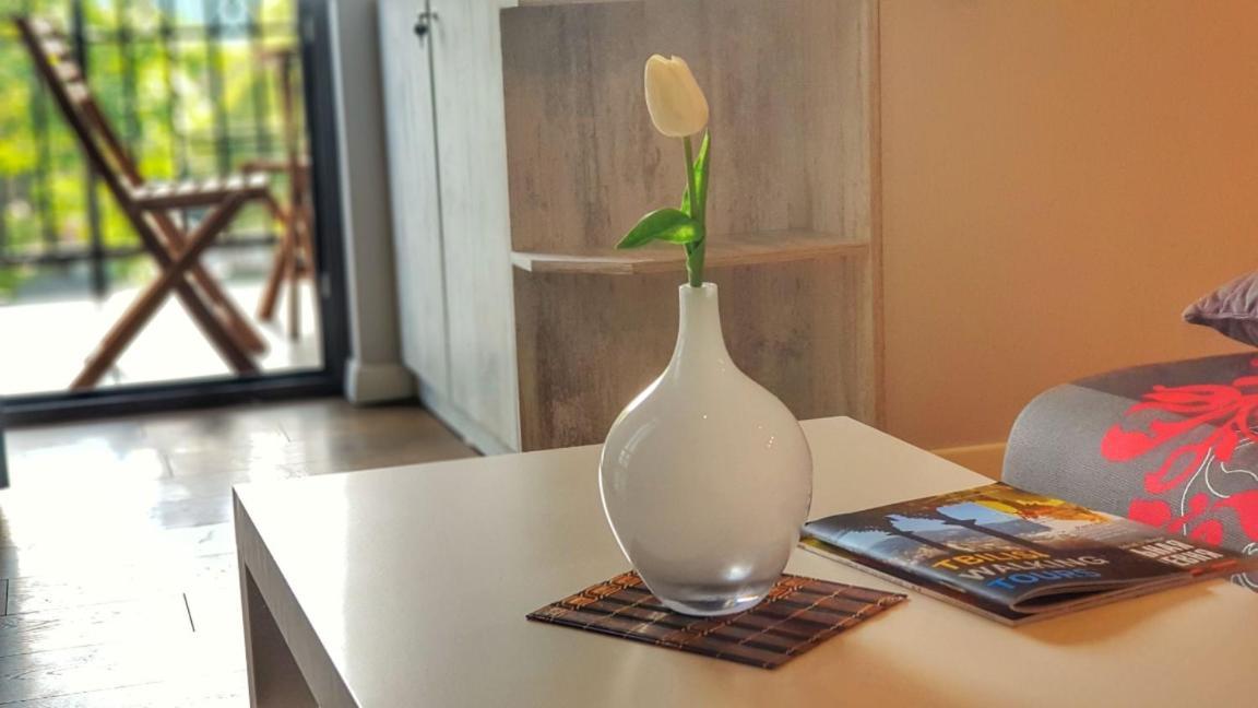 Your Home In Tbilisi: Cosy Stay In The Old City Ngoại thất bức ảnh